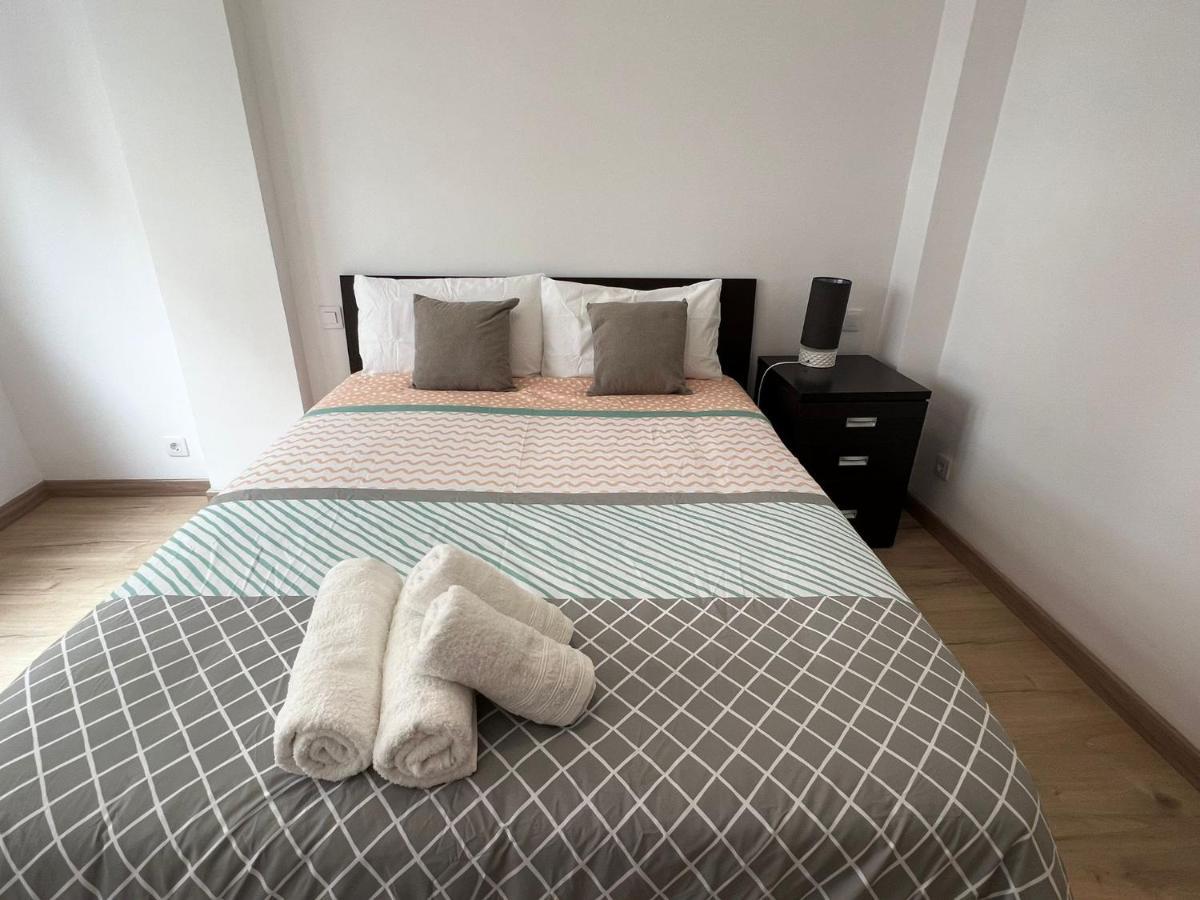 Close To Gran Via Centro Familiar Con Wifi By Apartamentos Логроньо Экстерьер фото